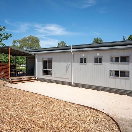 Big4 Castlemaine Gardens Hotell Exteriör bild