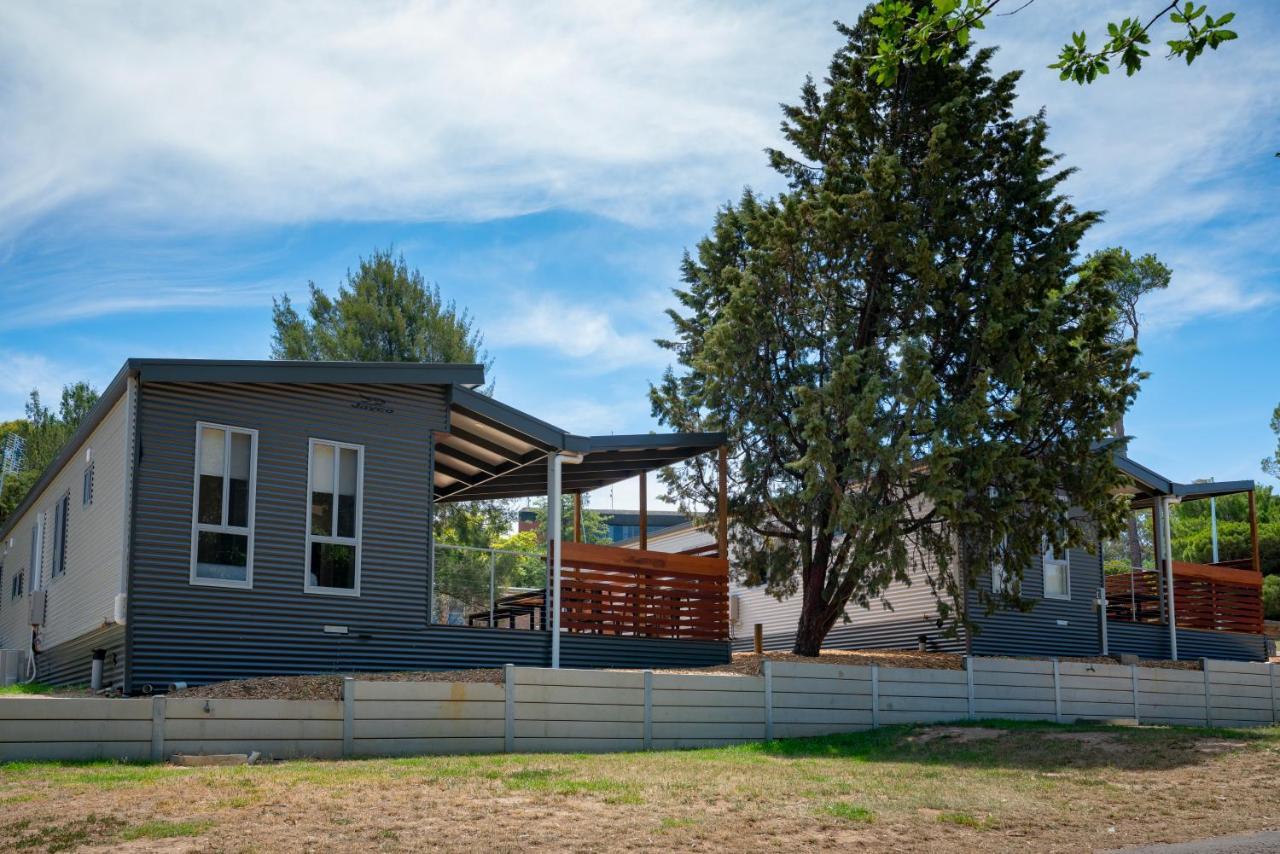 Big4 Castlemaine Gardens Hotell Exteriör bild